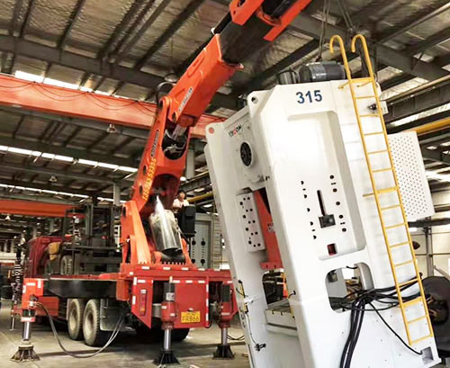 松滋提升工作效率，选择优质折臂吊租赁服务