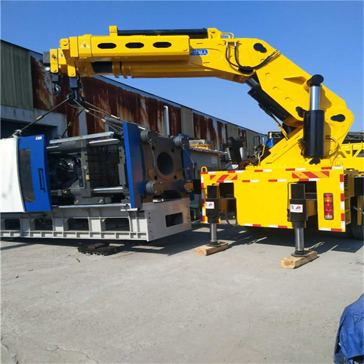 松滋 大吨位折臂吊出租费用解析：一小时租赁多少钱