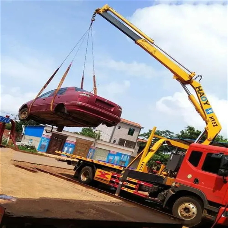 松滋吊车救援小汽车怎么吊